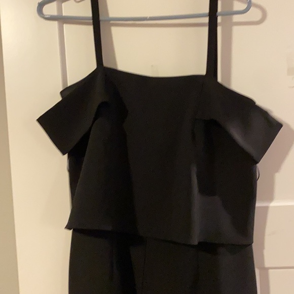 Worn once , top shop black jumper, great for formal events - Picture 2 of 4